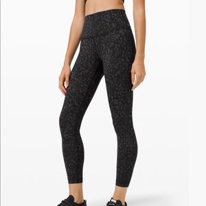 Lululemon Wunder Under HR tight 25’’